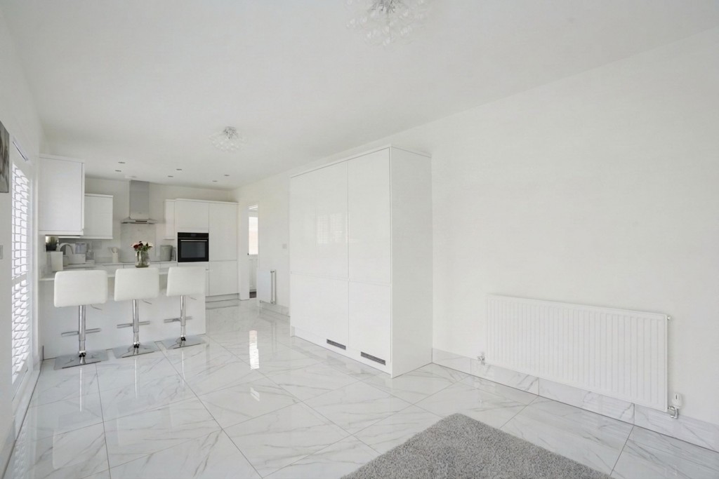 Honeysuckle Way, Exning, CB8