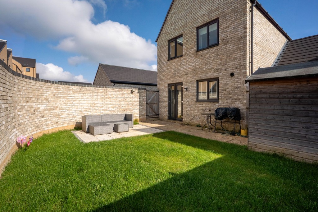 Edward Road, Northstowe, CB24