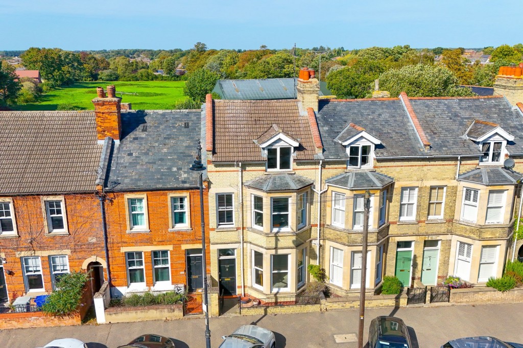 High Street, Newmarket, CB8