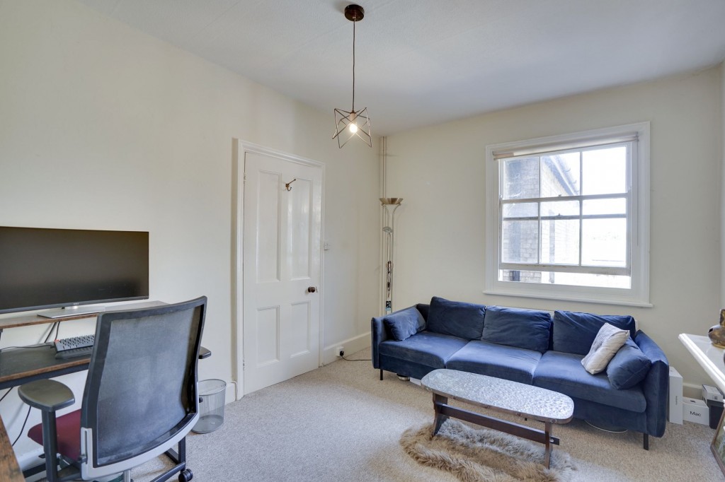 High Street, Newmarket, CB8