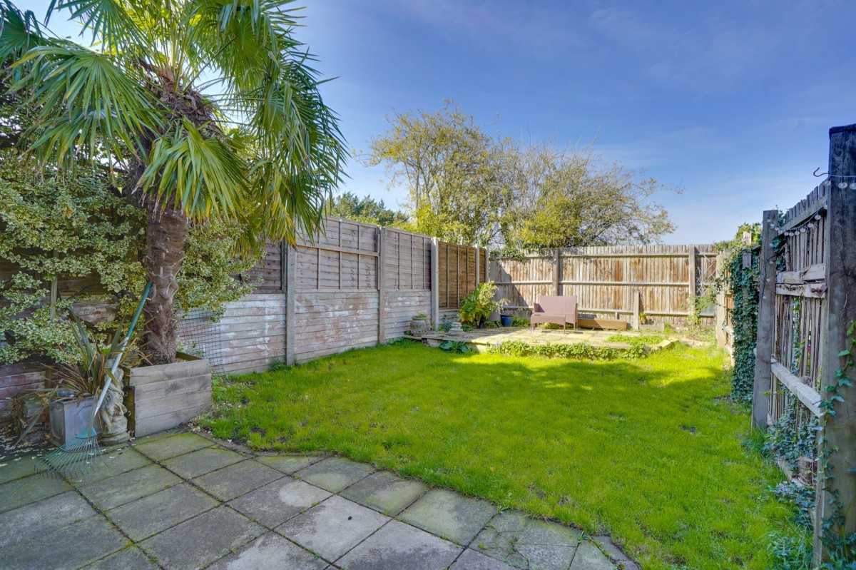 High Street, Newmarket, CB8