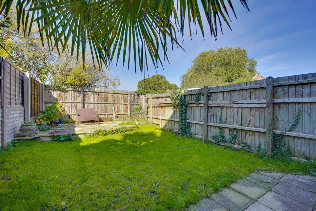 High Street, Newmarket, CB8