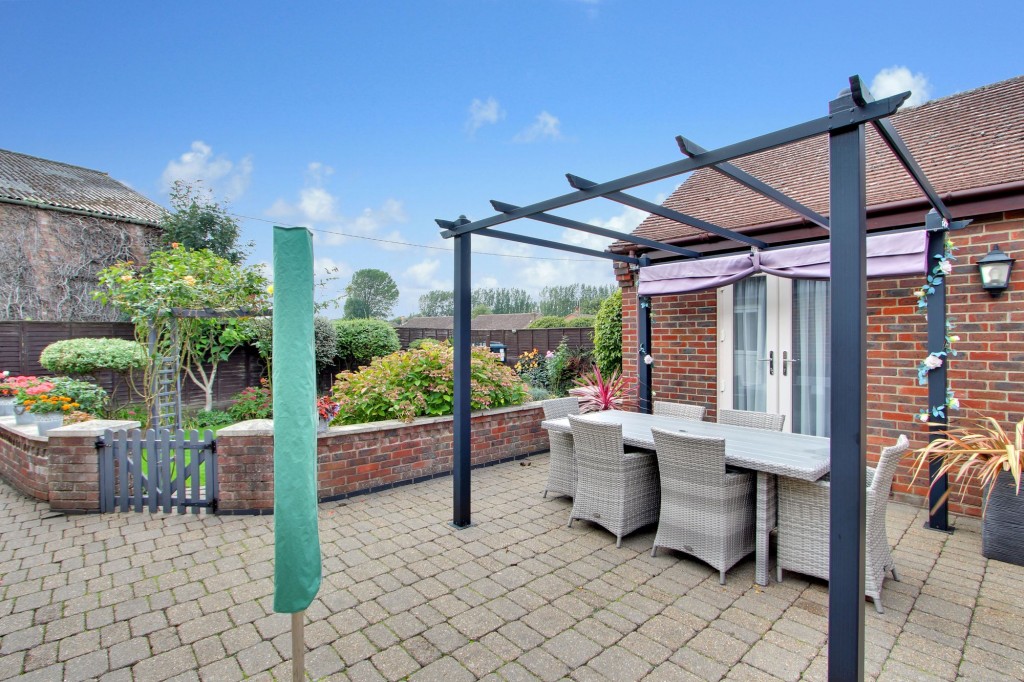 Main Road, Three Holes, PE14