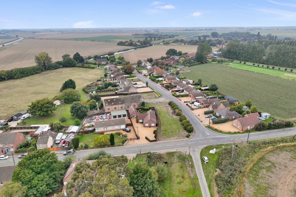 Main Road, Three Holes, PE14