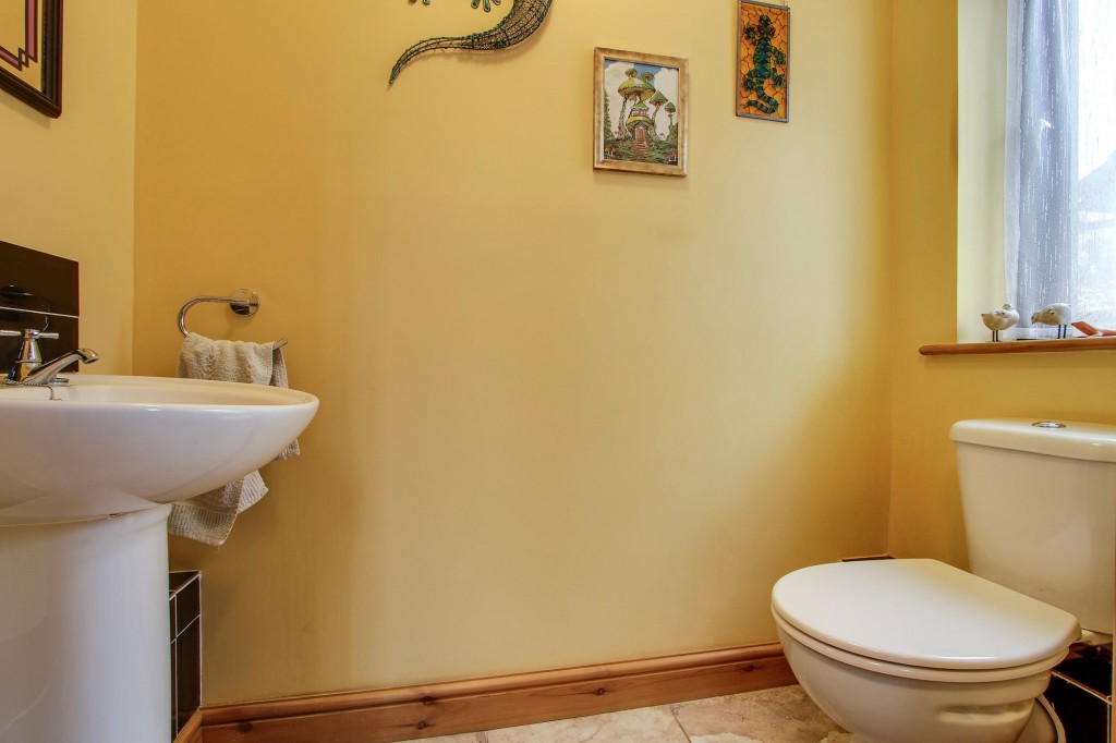 Chequers Corner, Emneth, PE14