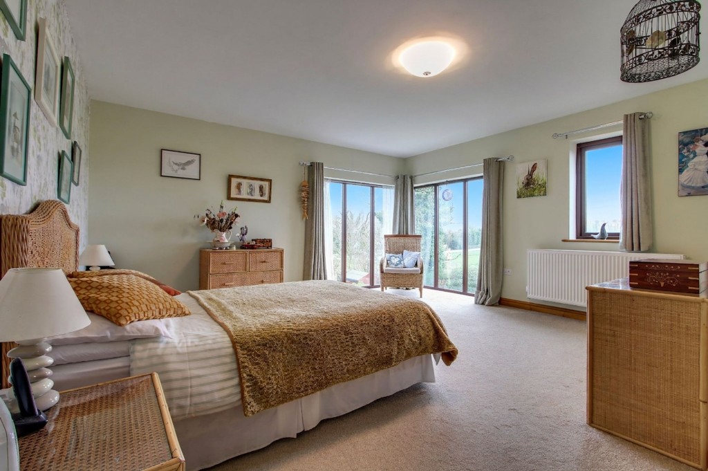 Chequers Corner, Emneth, PE14