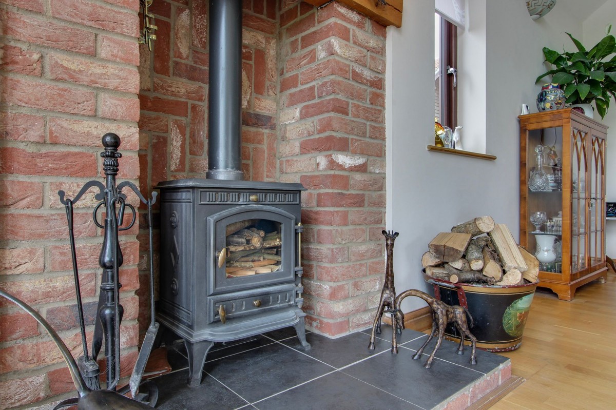 Chequers Corner, Emneth, PE14