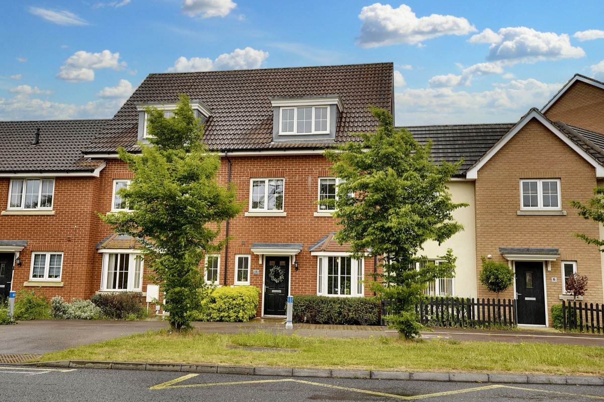 Peppermint Walk, Red Lodge, IP28