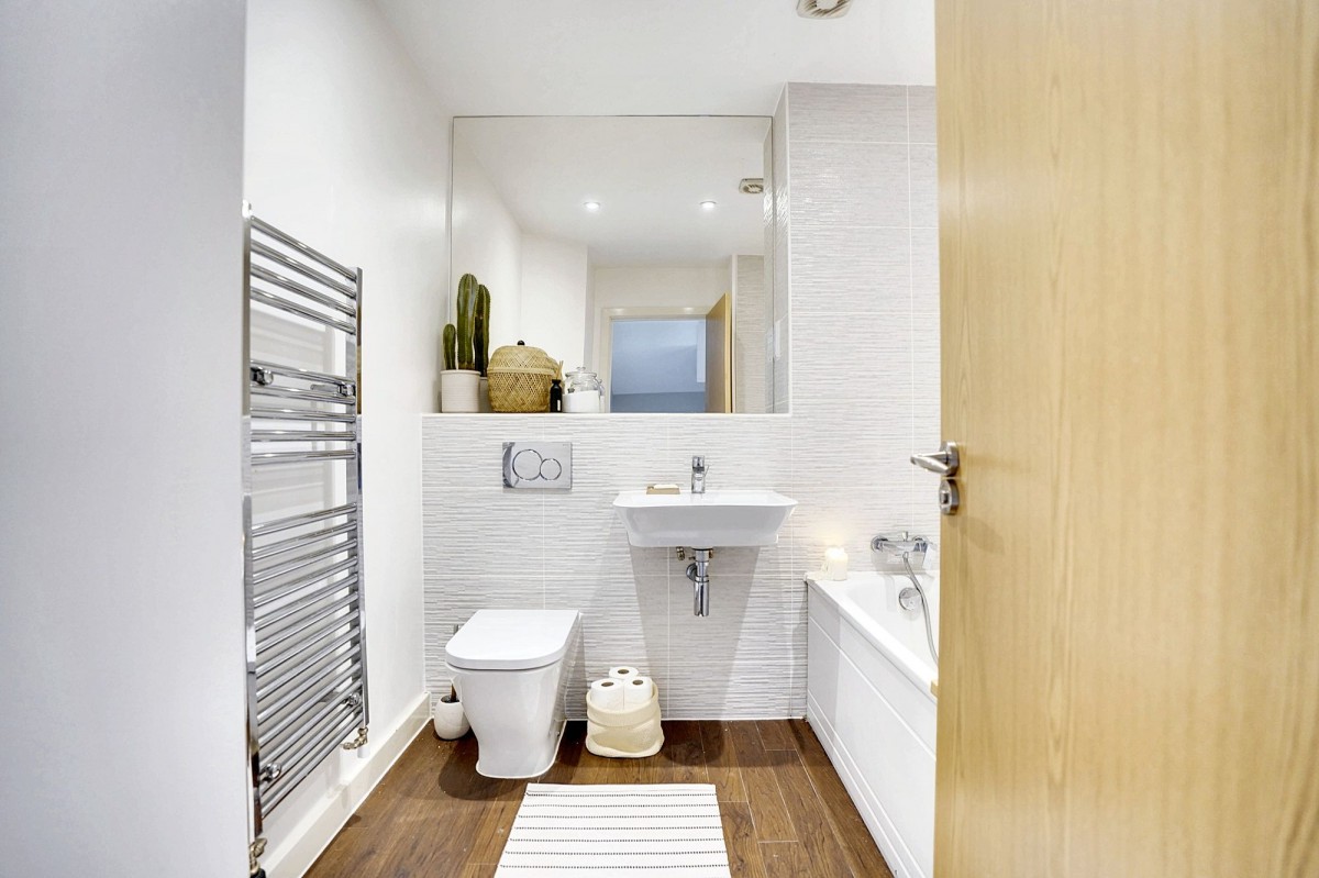 Peppermint Walk, Red Lodge, IP28