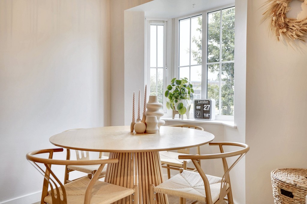 Peppermint Walk, Red Lodge, IP28