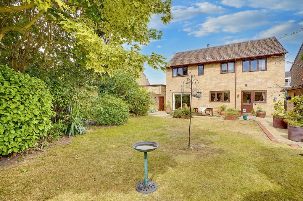 Noel Murless Drive, Newmarket, CB8