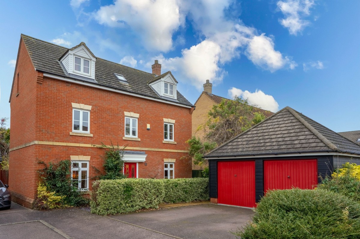 Meridian Close, Hardwick, CB23