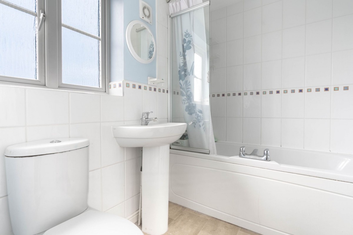 Meridian Close, Hardwick, CB23