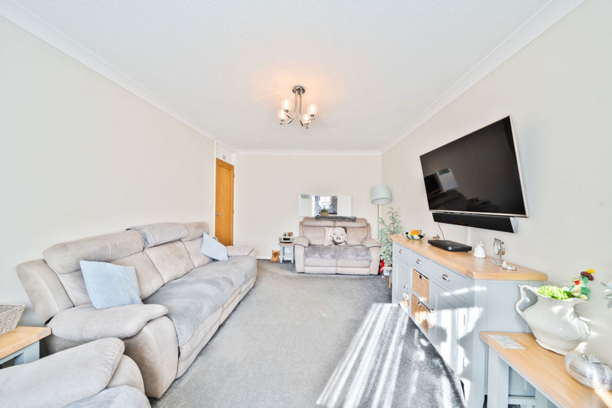 The Doles, Over, CB24