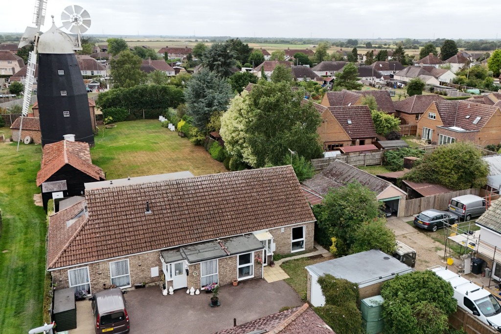Windmill Close, Soham, CB7