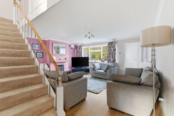 Kingfisher Walk, Linton, CB21