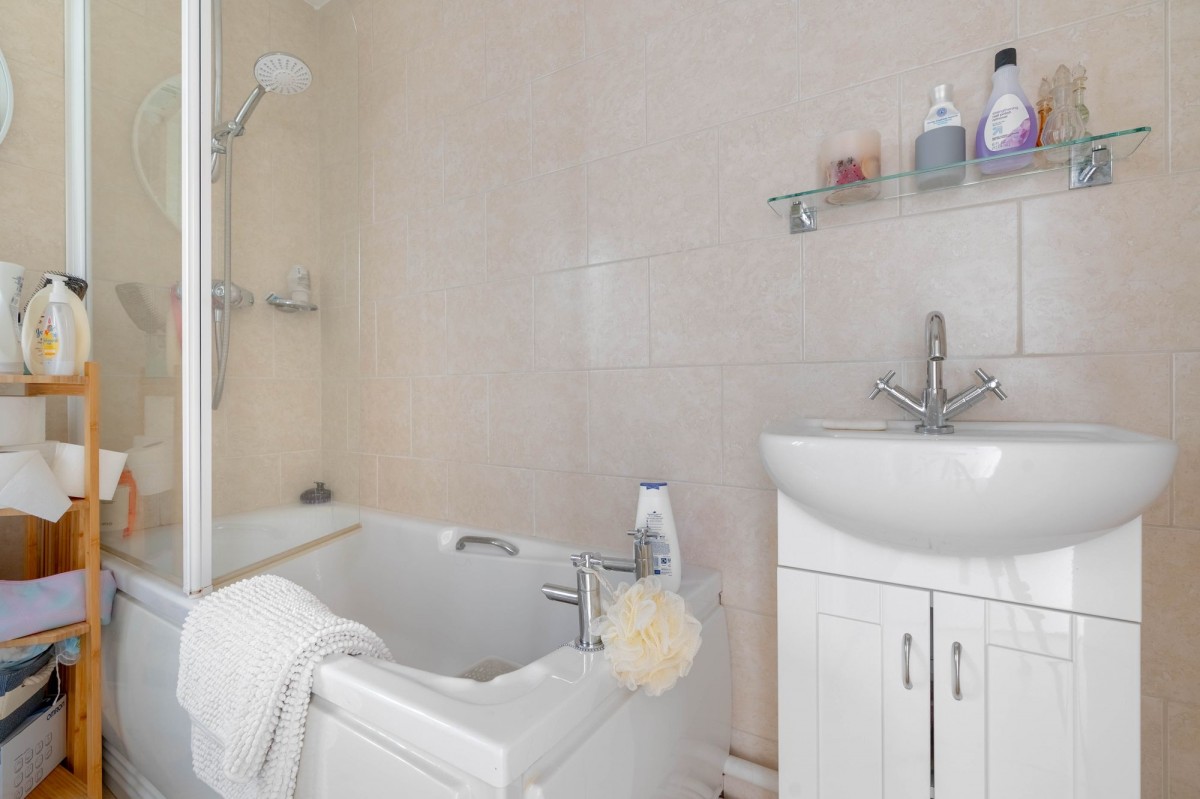 Cambridge Road, Balsham, CB21