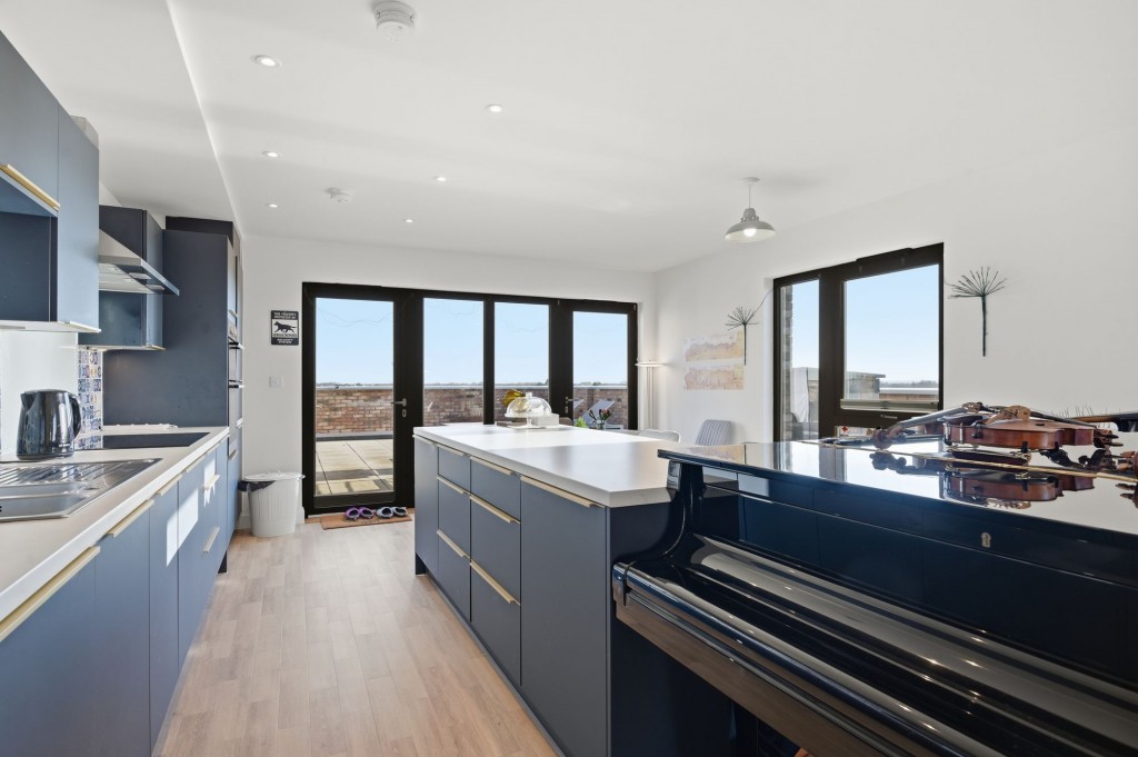 Patagonia Way, Cambridge, CB3