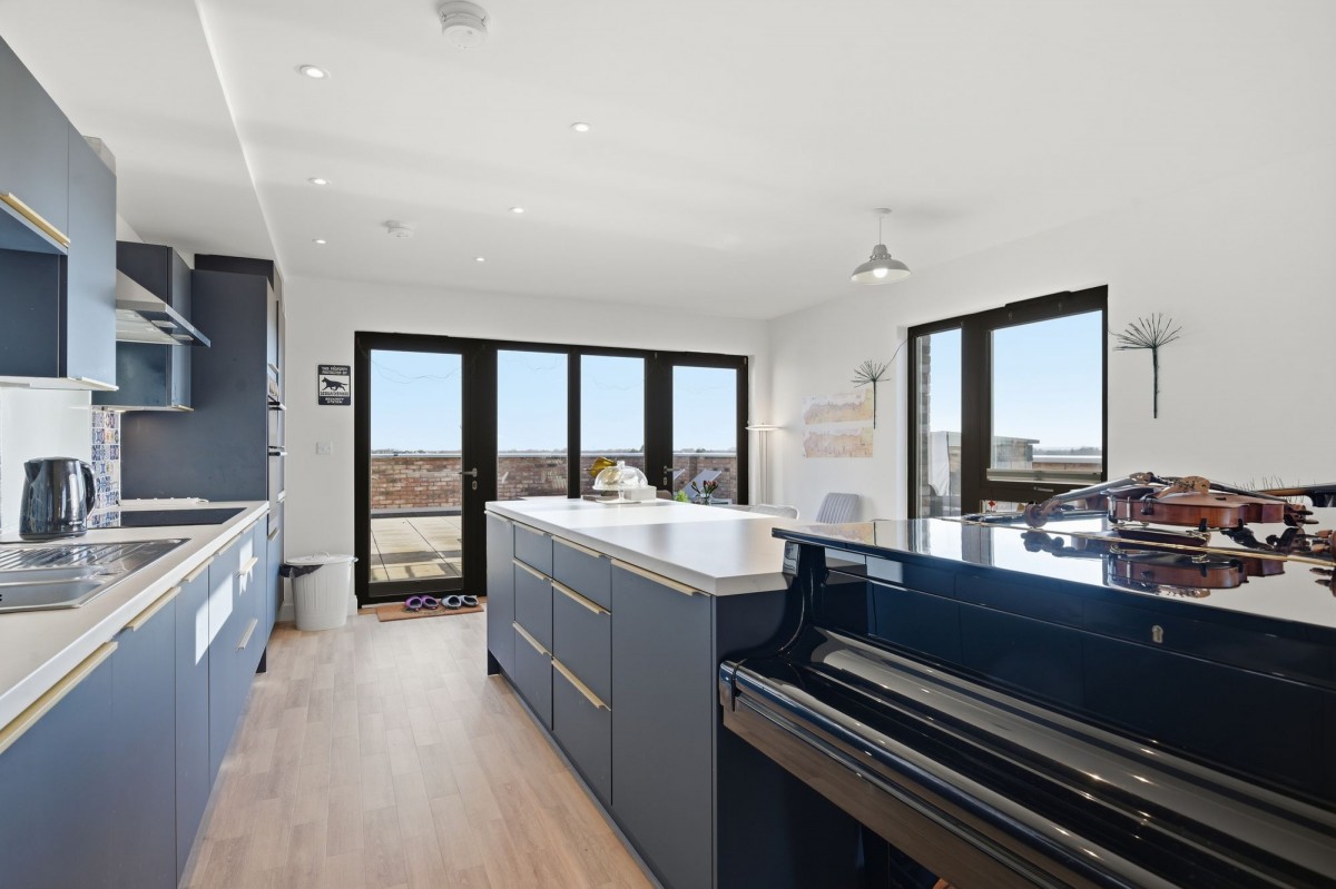 Patagonia Way, Cambridge, CB3