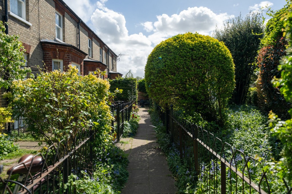 West View, Cambridge, CB3