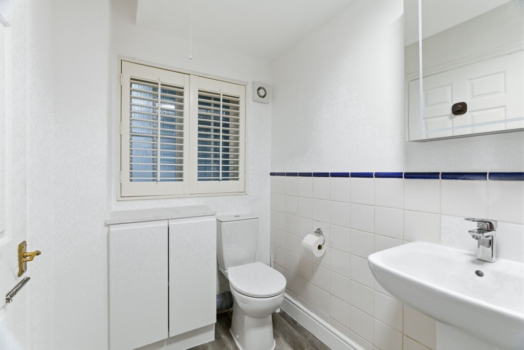 Holttums Yard, Linton, CB21