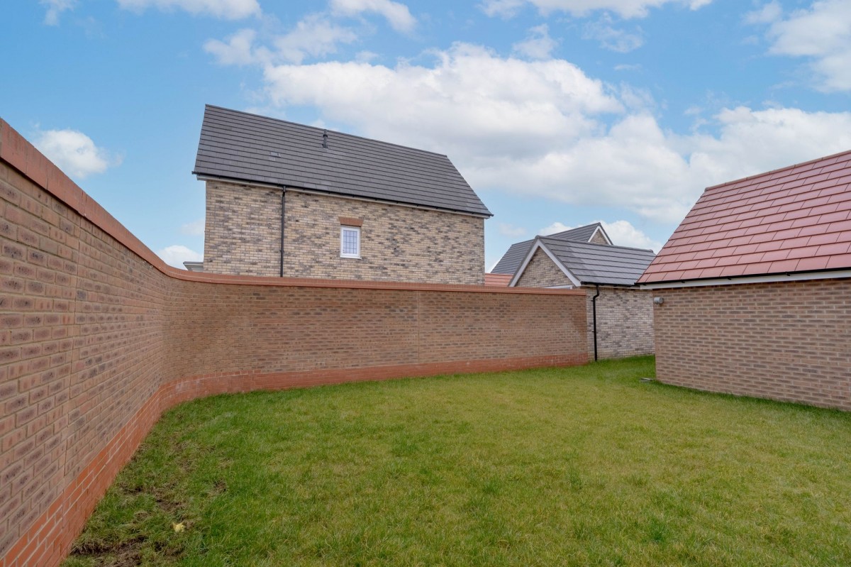 Groves Way, Cottenham, CB24