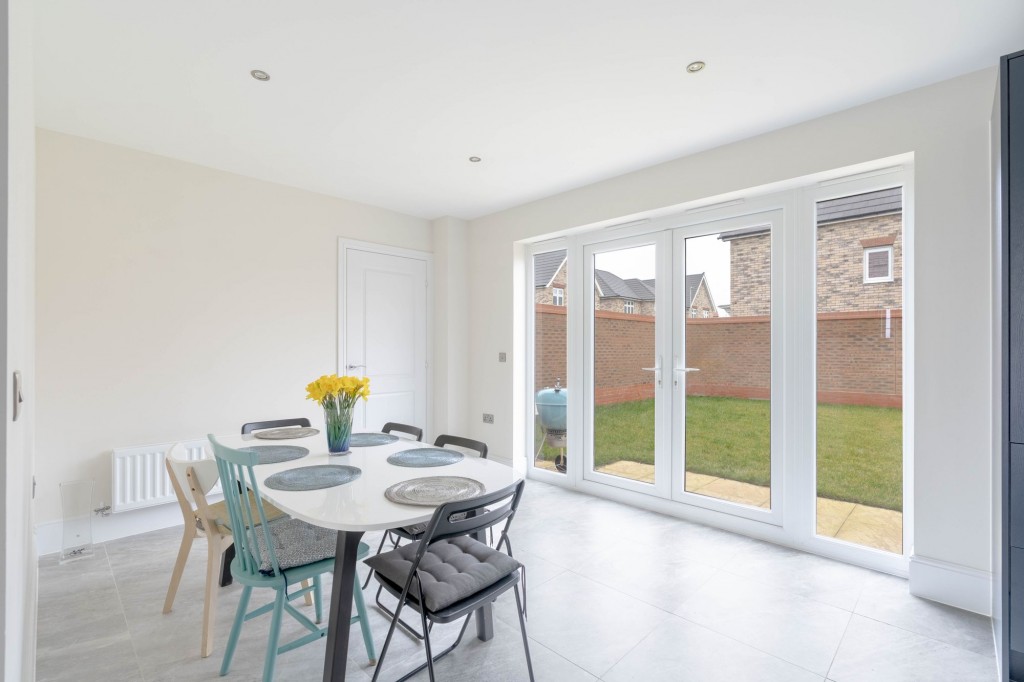 Groves Way, Cottenham, CB24