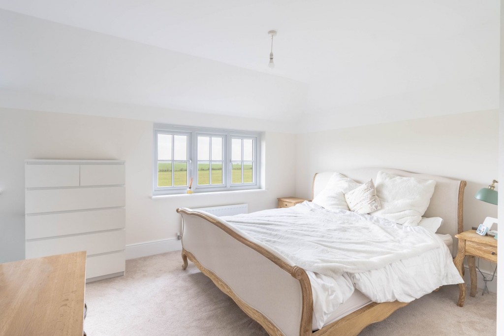 Groves Way, Cottenham, CB24