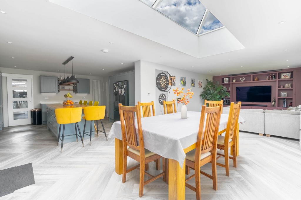 Coles Lane, Linton, CB21