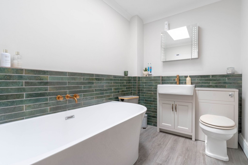 Coles Lane, Linton, CB21