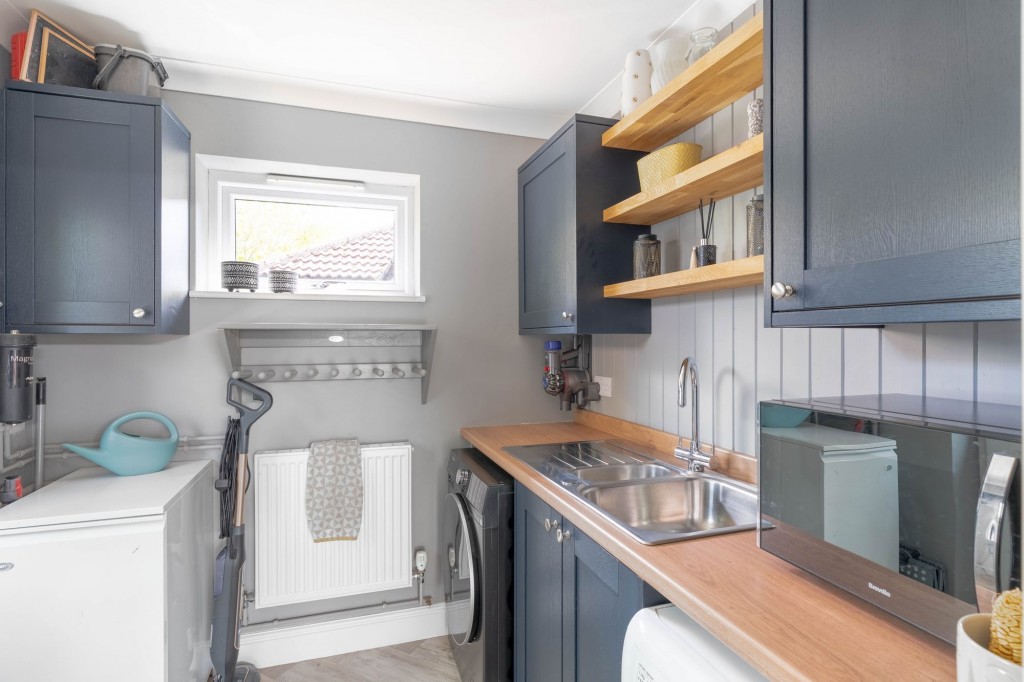Coles Lane, Linton, CB21