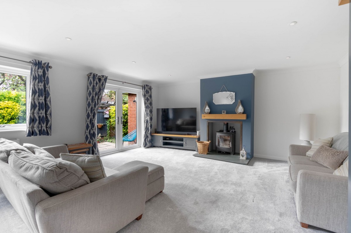 Coles Lane, Linton, CB21