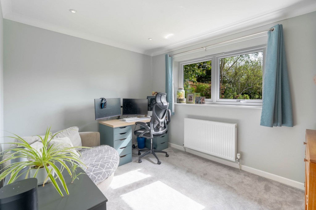 Coles Lane, Linton, CB21