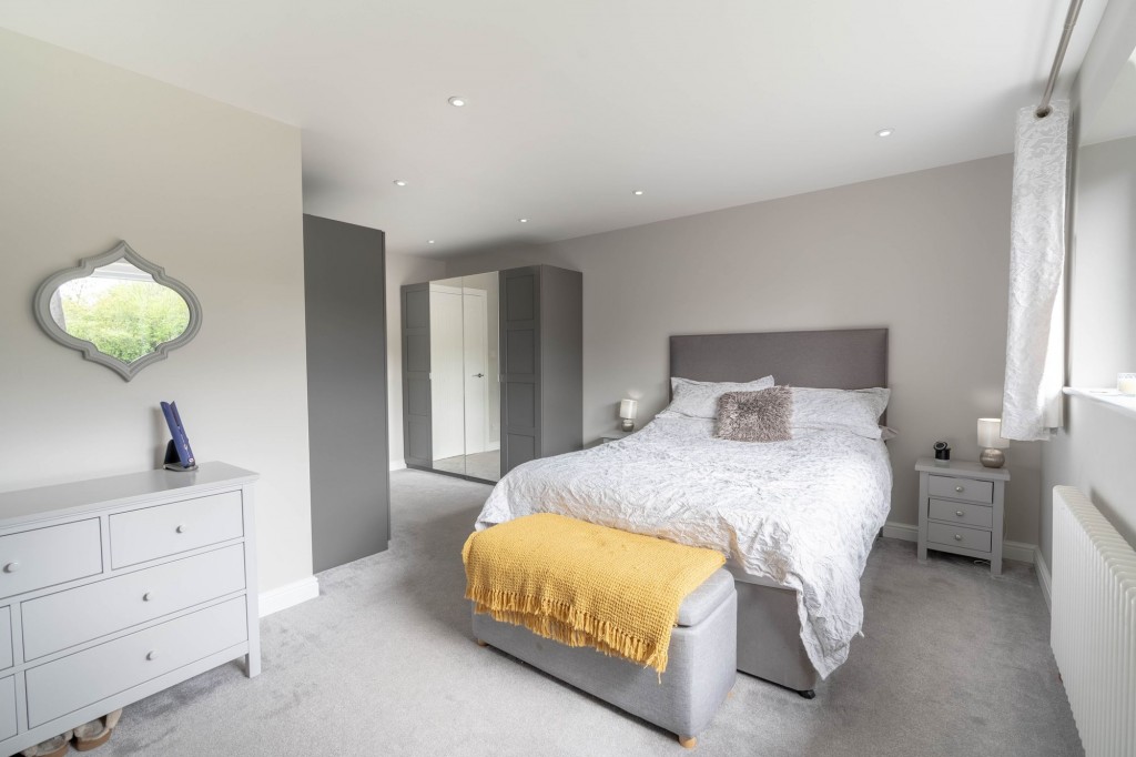 Coles Lane, Linton, CB21