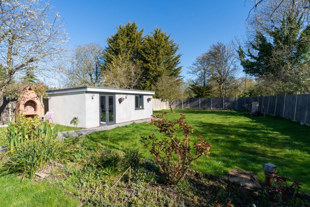 Cardinals Green, Horseheath, CB21