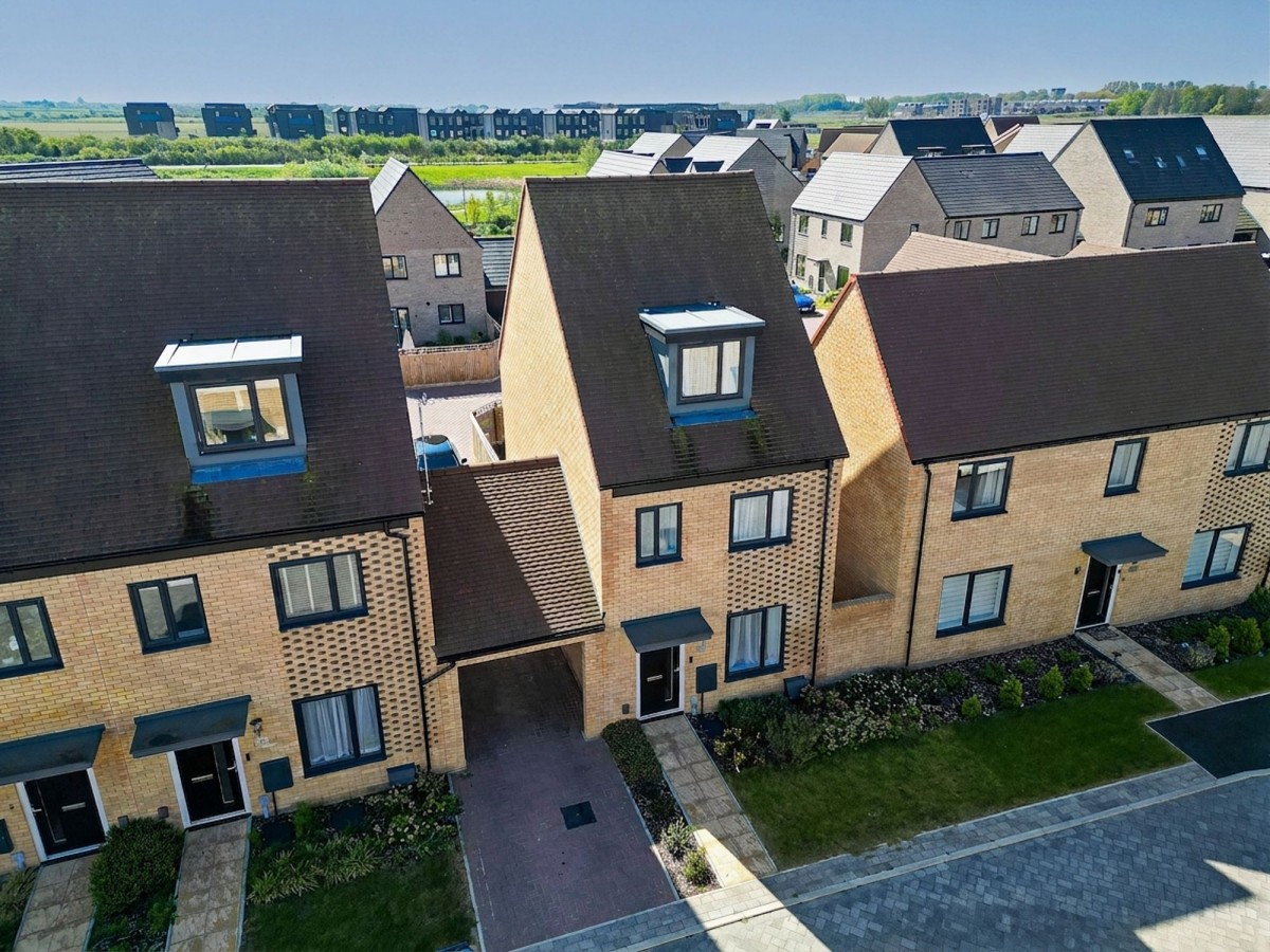 Highland Road, Northstowe, CB24