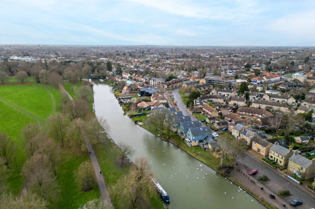 Water Street, Cambridge, CB4