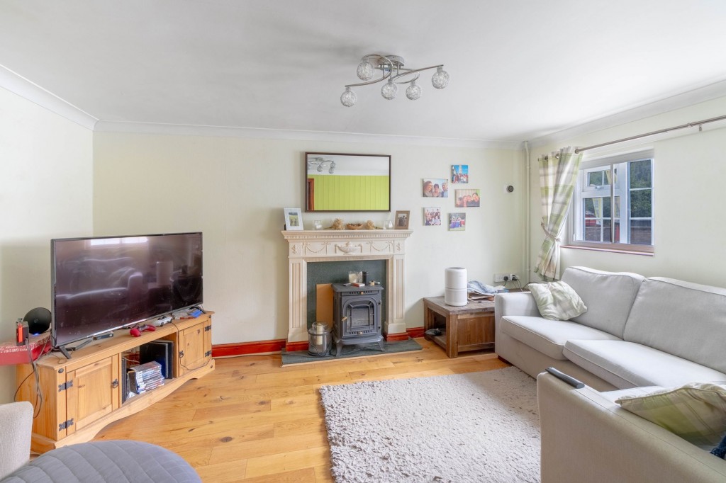 High Street, Earith, PE28