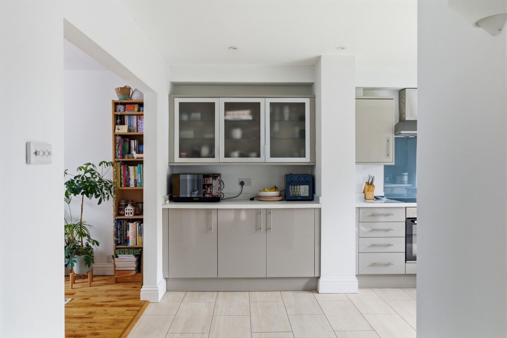 Rivey Way, Linton, CB21