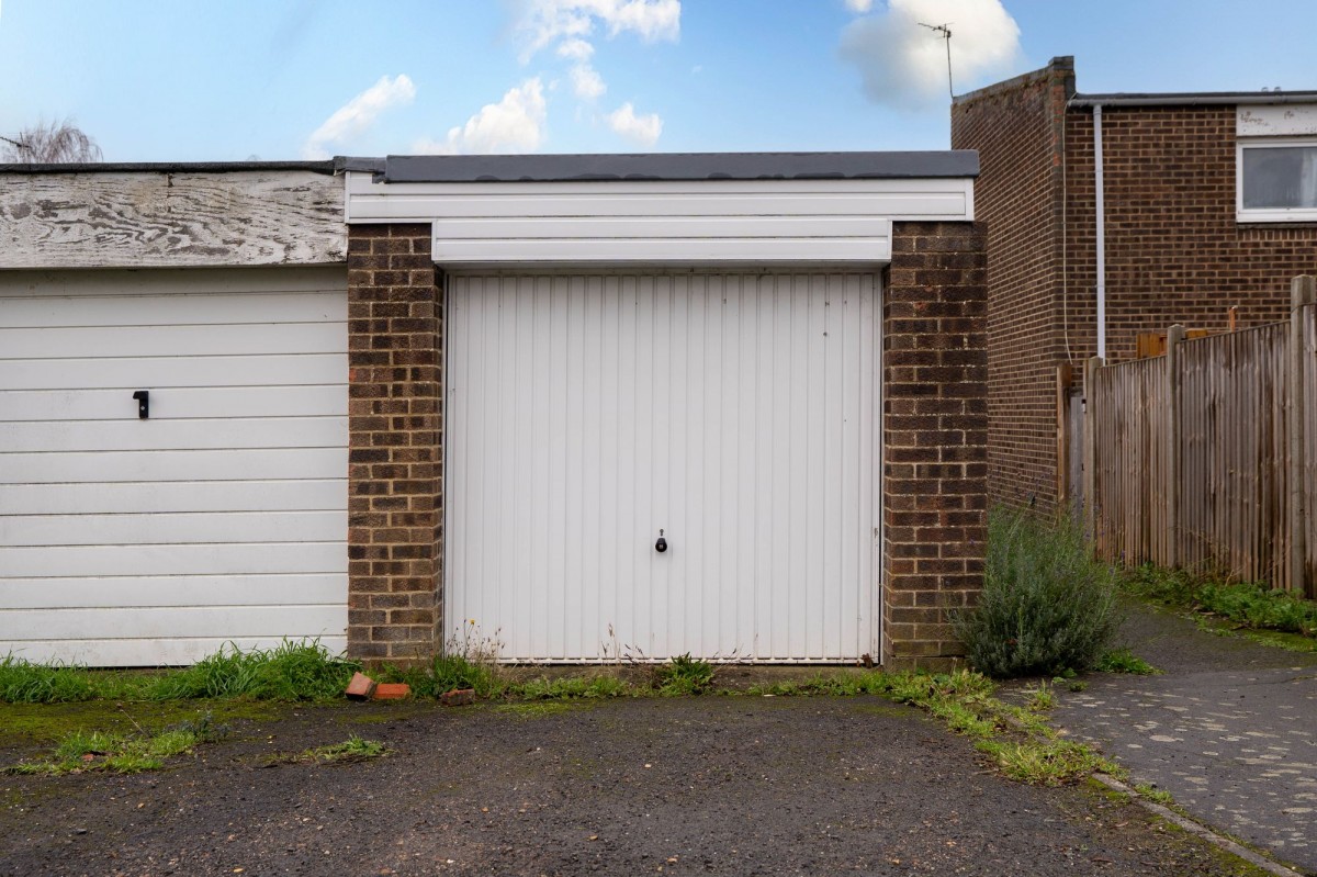 Otter Close, Bar Hill, CB23