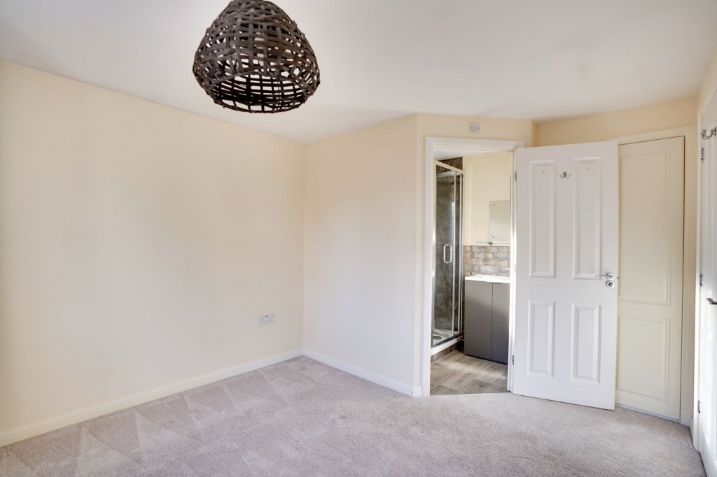 Acorn Way, Red Lodge, IP28