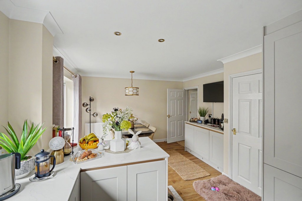 Tribune Close, Chatteris, PE16