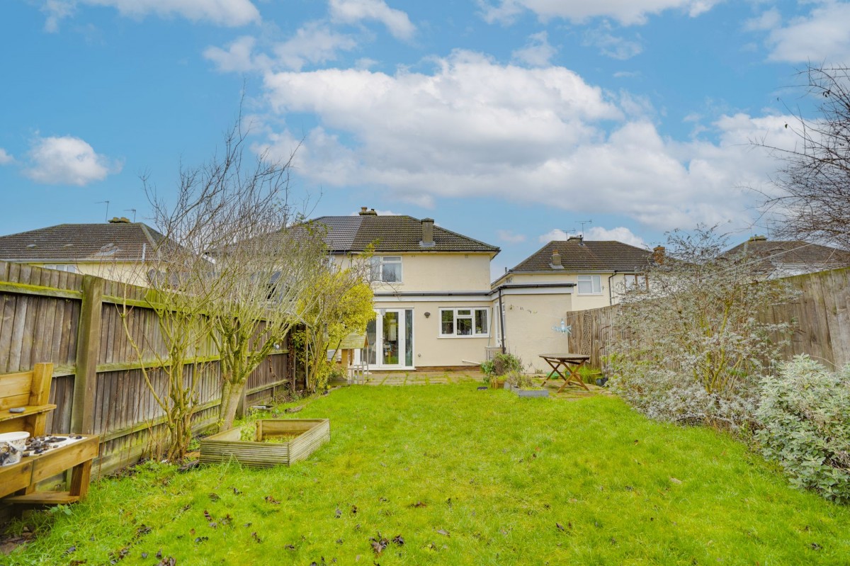 Millbank, Newmarket, CB8