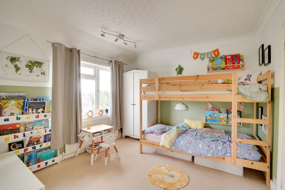 Millbank, Newmarket, CB8