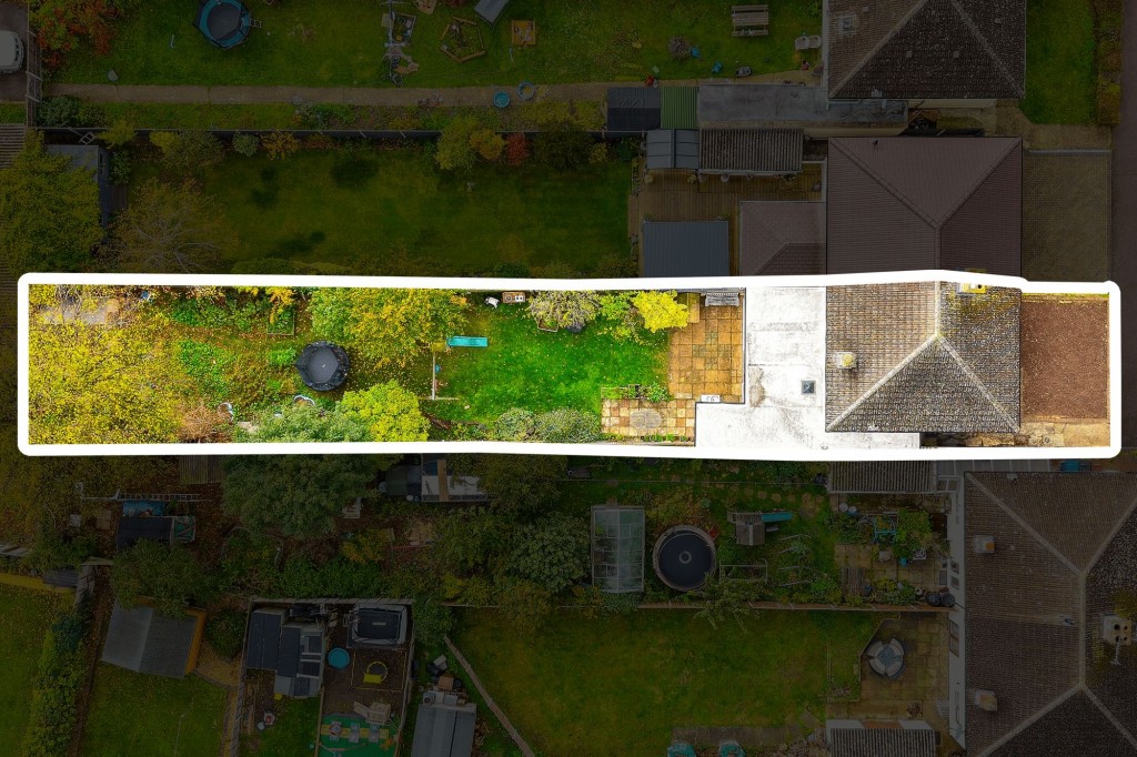 Millbank, Newmarket, CB8