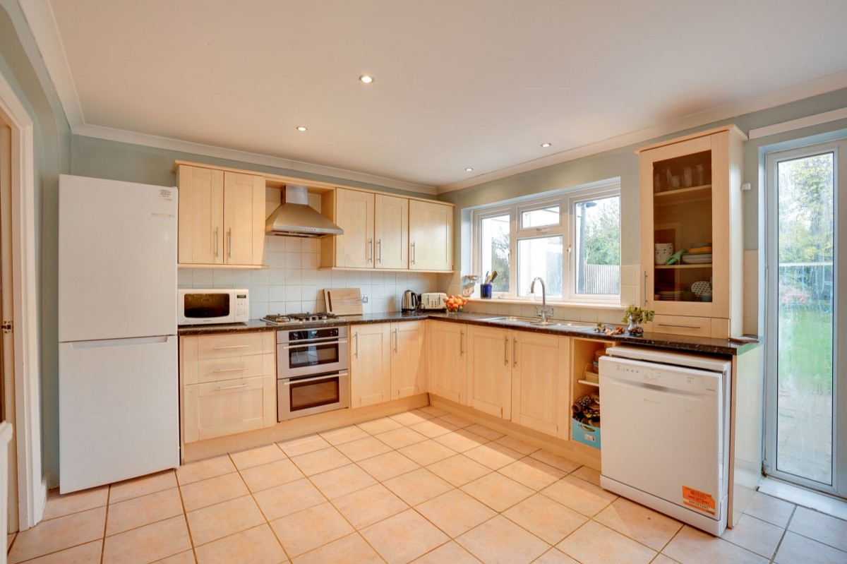 Millbank, Newmarket, CB8