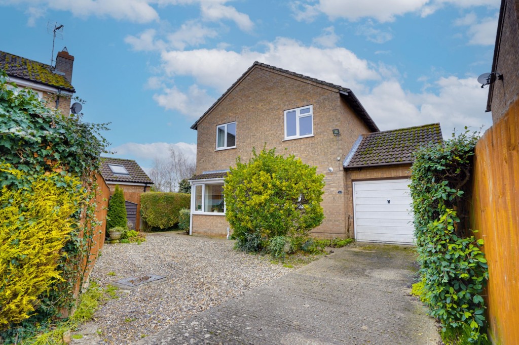 Ellwood Close, Isleham, CB7