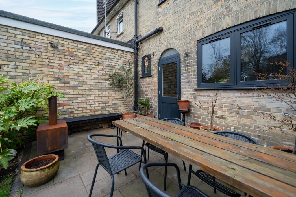 Suez Road, Cambridge, CB1