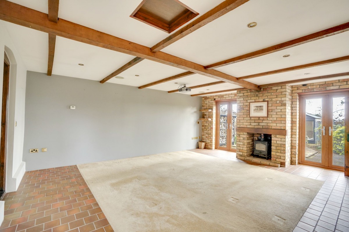 East Fen Road, Isleham, CB7