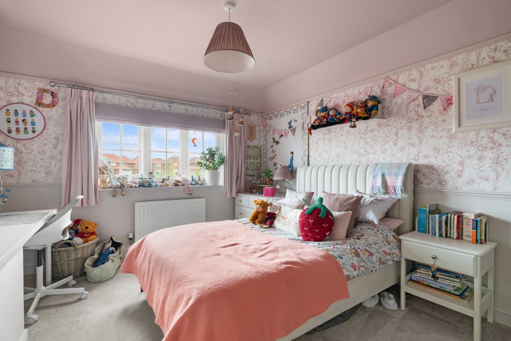 Gurteen Avenue, Little Wratting, CB9